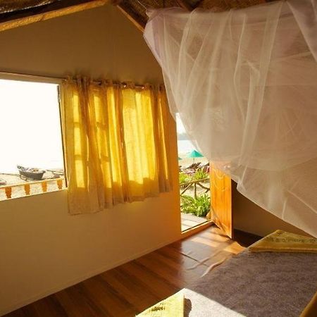 Cuba Patnem Hotel Patnem Beach Bagian luar foto