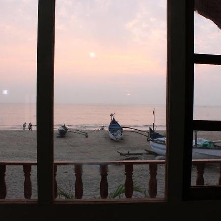 Cuba Patnem Hotel Patnem Beach Bagian luar foto