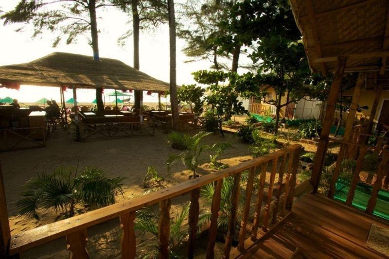 Cuba Patnem Hotel Patnem Beach Bagian luar foto